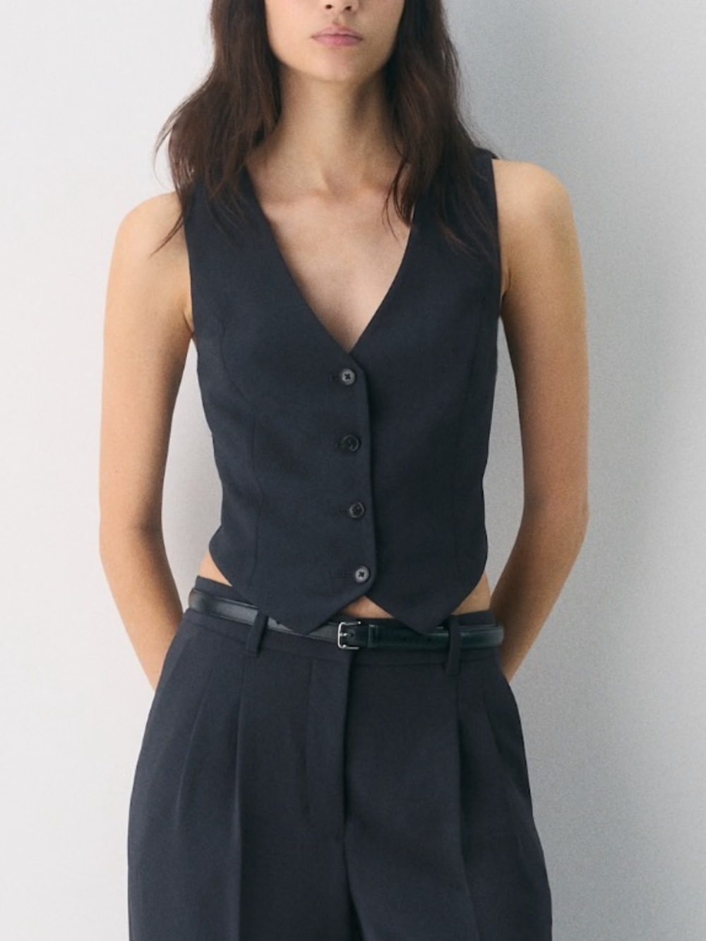 Aritzia Wilfred Dark Night Navy Pachino Crepette Vest